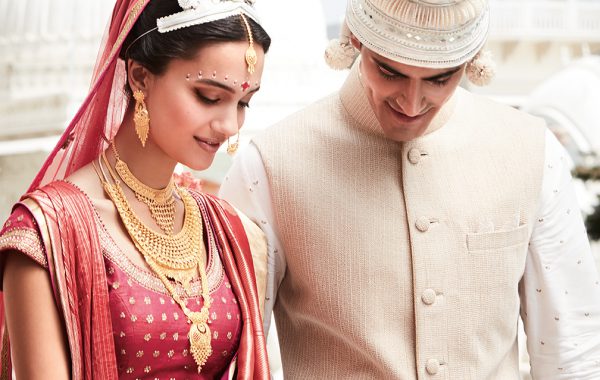 9 Must Have Jewelry For a Bengali Bride: Bengali Beauty
