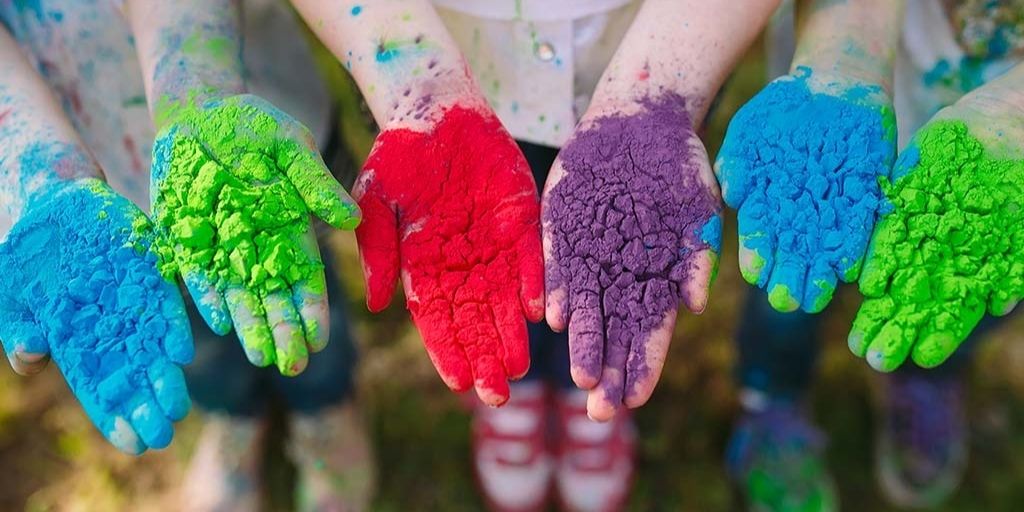 natural colours for Holi