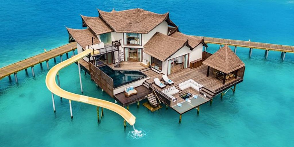 luxurious water villas in Maldives
